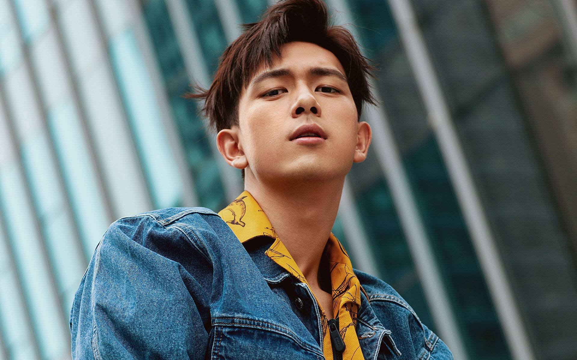 爱游戏中国官网-比赛现场：不同风格的球杆展示亮点纷呈，球杆测评